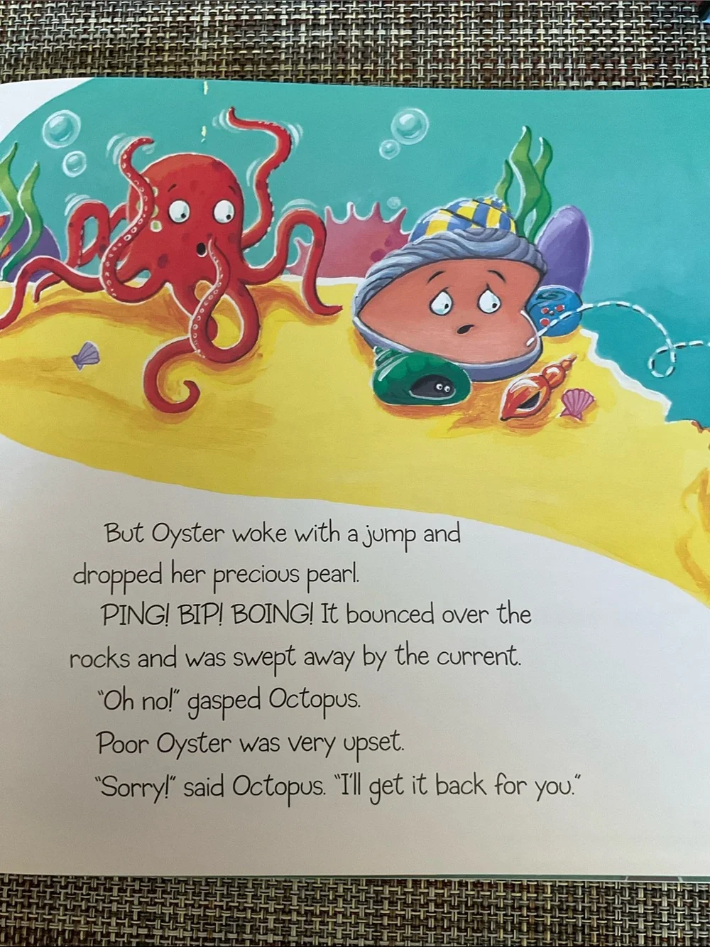 3 fun summer books. NWT